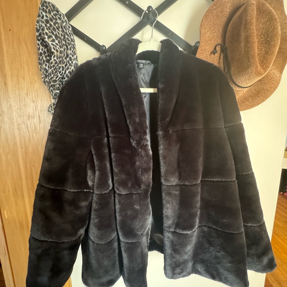 Women's Black Faux Fur Jacket XL XXL